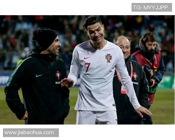 博波斯基足球明星的传奇之路与辉煌成就解析 博波斯基足球明星的传奇之路与辉煌成就解析