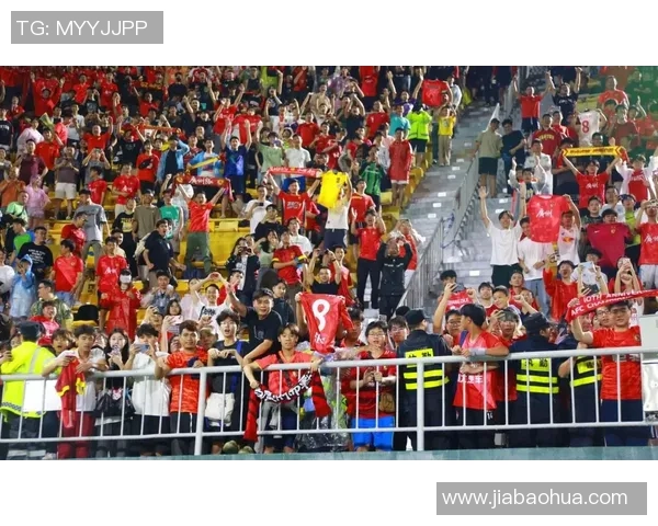 足球明星们纷纷抵达卡塔尔为世界杯热身备战引发球迷热议 足球明星们纷纷抵达卡塔尔为世界杯热身备战引发球迷热议