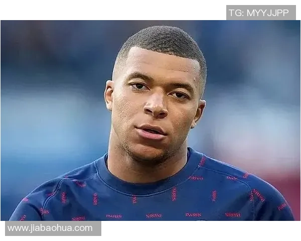 足球明星发型固定技巧揭秘让你的发型持久如他们一样帅气 足球明星发型固定技巧揭秘让你的发型持久如他们一样帅气