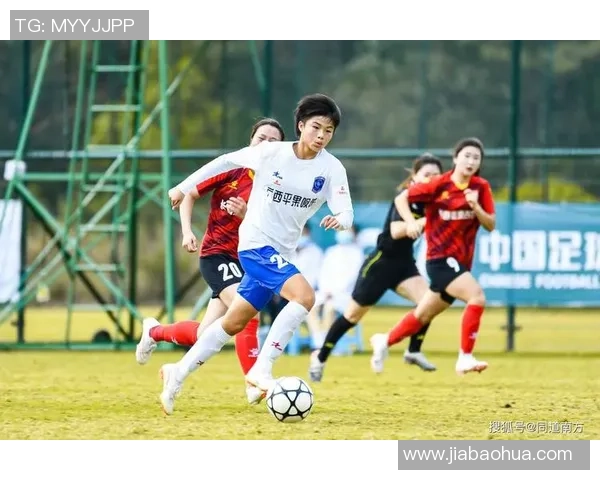 成都排球队灵活性深度对比分析及其战术影响探讨 成都排球队灵活性深度对比分析及其战术影响探讨