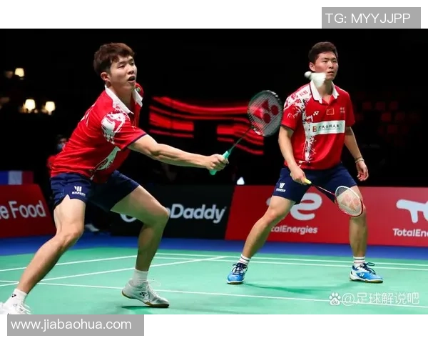 深圳羽毛球队整体压制战术解析与实战应用探讨 深圳羽毛球队整体压制战术解析与实战应用探讨