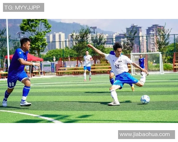 足球明星运动水杯助力运动爱好者畅享健康生活与激情赛事体验 足球明星运动水杯助力运动爱好者畅享健康生活与激情赛事体验